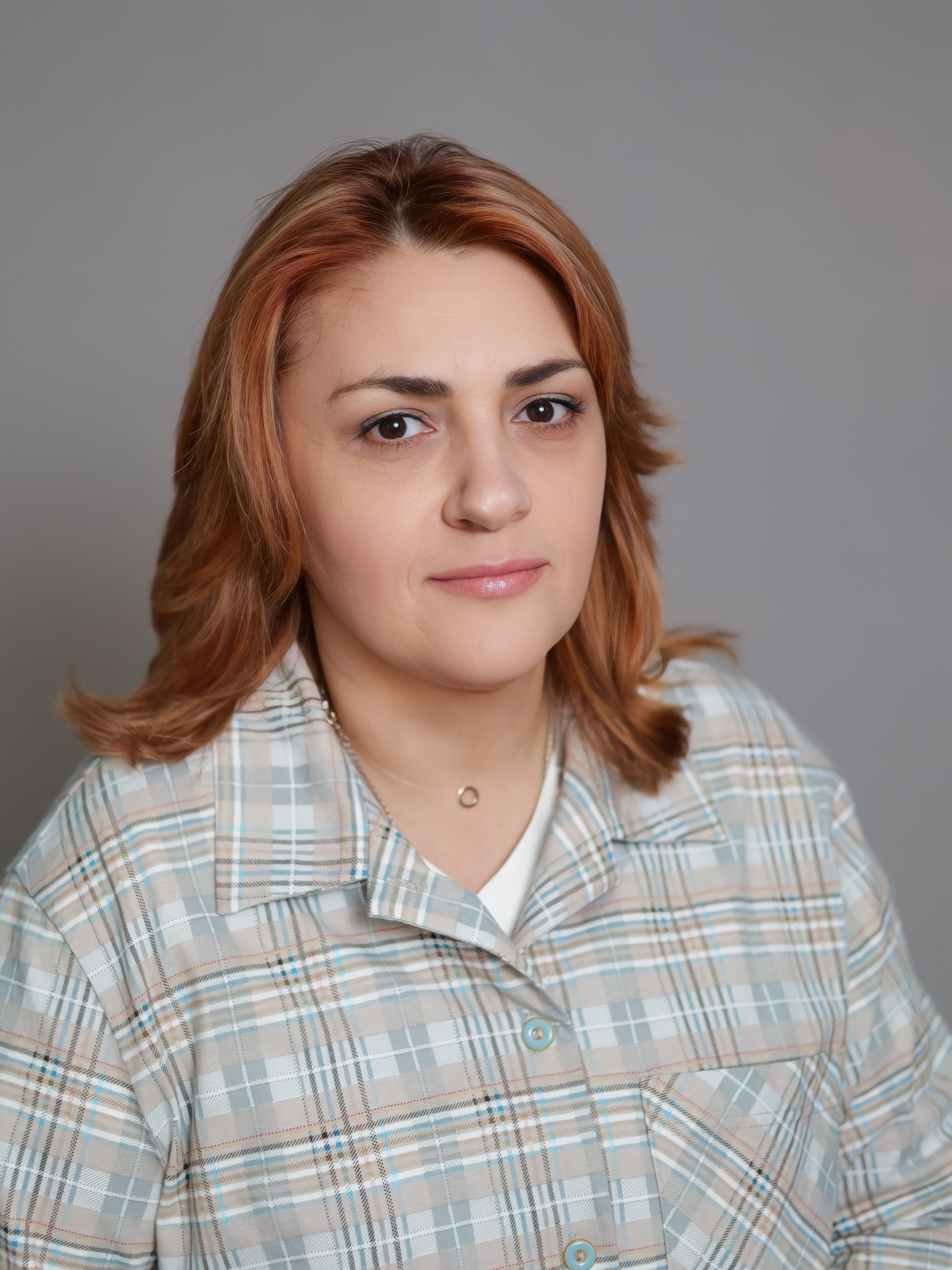 Арутюнян  Асмик Володевна.
